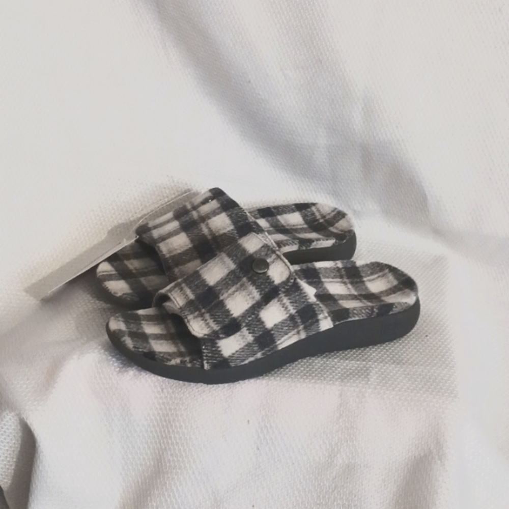 Brand New Strole Den Tartan sandals